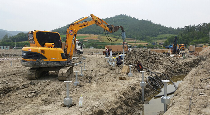 Helical Pile 공법의 태양광발전용 시설 시공 사례