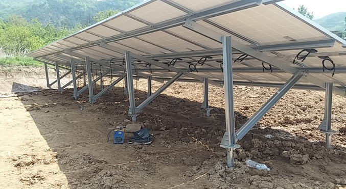 Helical Pile 공법의 태양광발전용 시설 시공 사례